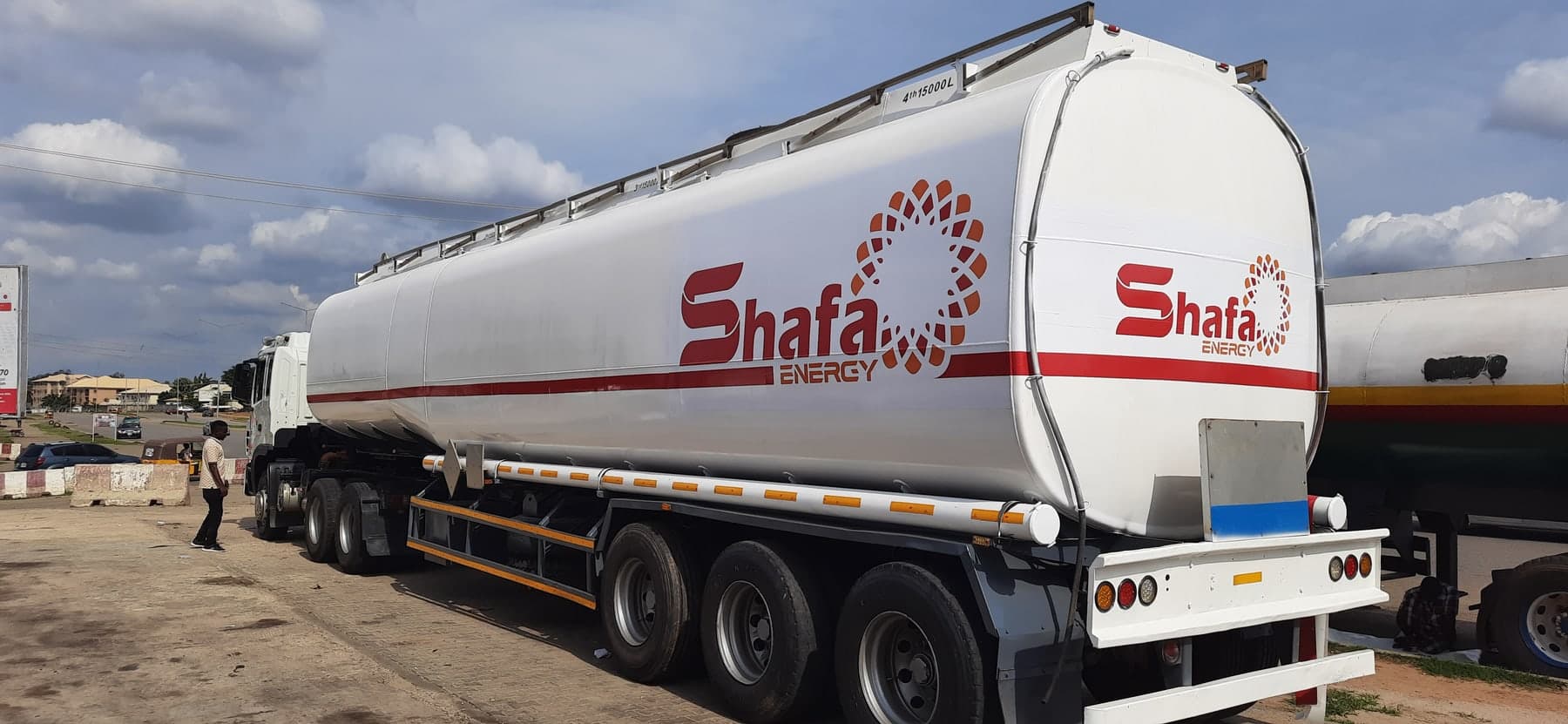 Shafa Energy-branded petroleum tanker displaying the company’s red visual identity.